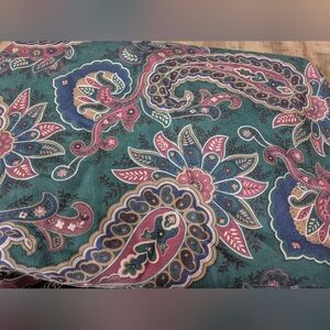 🏔️ Vintage Lancaster Drapes Paisley Curtain Panel